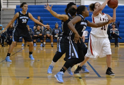 Lady Storms tight defense 